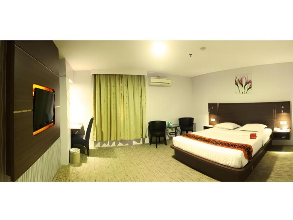 89 Hotel Batam Nagoya Exterior photo